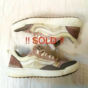 !! SOLD!! Vans UltraRange EXO SE sneakers in a marshmallow and rose pink